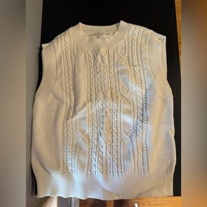 CYRUS Sweater Vest